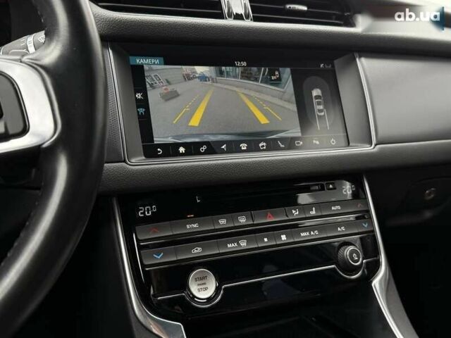 Ягуар ХФ, объемом двигателя 2 л и пробегом 124 тыс. км за 21000 $, фото 22 на Automoto.ua