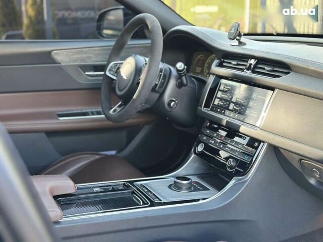 Ягуар ХФ, объемом двигателя 3 л и пробегом 158 тыс. км за 19900 $, фото 19 на Automoto.ua