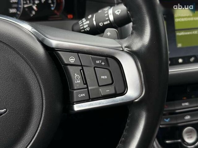 Ягуар ХФ, объемом двигателя 2 л и пробегом 124 тыс. км за 21000 $, фото 24 на Automoto.ua