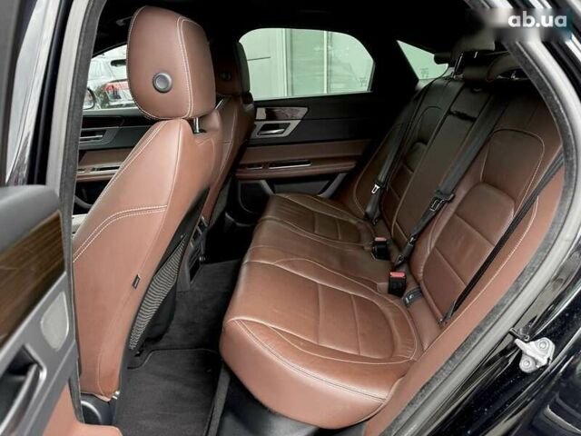 Ягуар ХФ, объемом двигателя 2 л и пробегом 124 тыс. км за 21000 $, фото 19 на Automoto.ua