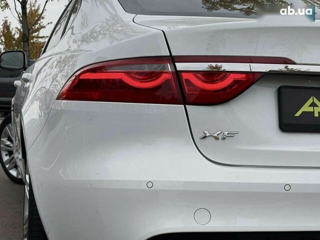 Ягуар ХФ, об'ємом двигуна 3 л та пробігом 99 тис. км за 29400 $, фото 12 на Automoto.ua