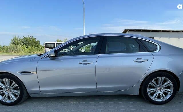 Ягуар ХФ, объемом двигателя 3 л и пробегом 118 тыс. км за 22499 $, фото 10 на Automoto.ua
