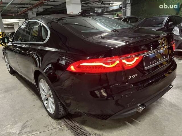 Ягуар ХФ, объемом двигателя 2 л и пробегом 53 тыс. км за 17500 $, фото 6 на Automoto.ua