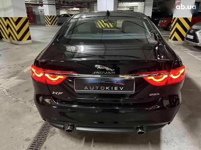 Ягуар ХФ, объемом двигателя 2 л и пробегом 53 тыс. км за 17500 $, фото 8 на Automoto.ua