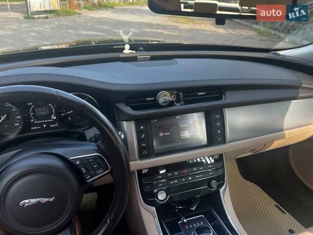 Ягуар ХФ, объемом двигателя 2 л и пробегом 66 тыс. км за 17500 $, фото 9 на Automoto.ua