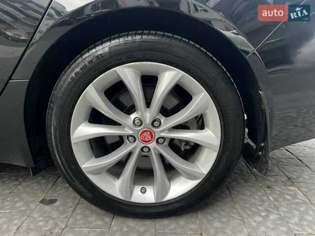 Ягуар ХФ, объемом двигателя 2 л и пробегом 66 тыс. км за 17500 $, фото 7 на Automoto.ua