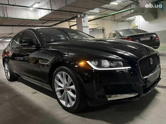 Ягуар ХФ, объемом двигателя 2 л и пробегом 53 тыс. км за 17500 $, фото 1 на Automoto.ua