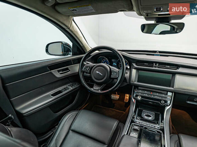 Ягуар ХФ, объемом двигателя 2 л и пробегом 80 тыс. км за 20630 $, фото 10 на Automoto.ua