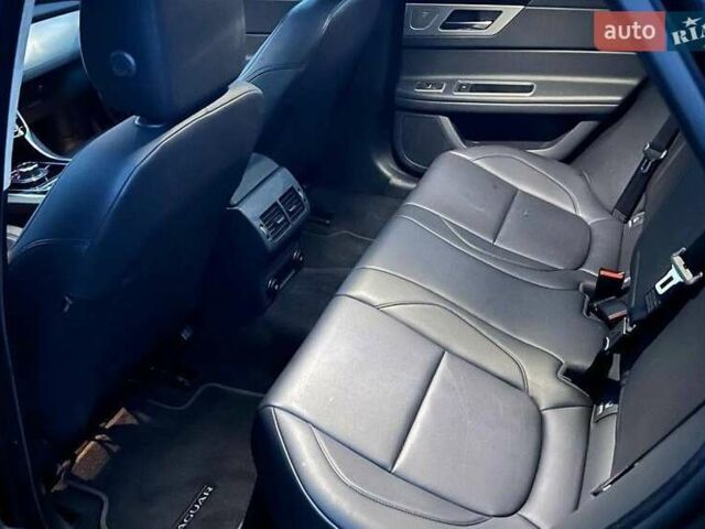 Ягуар ХФ, объемом двигателя 2 л и пробегом 140 тыс. км за 20500 $, фото 7 на Automoto.ua