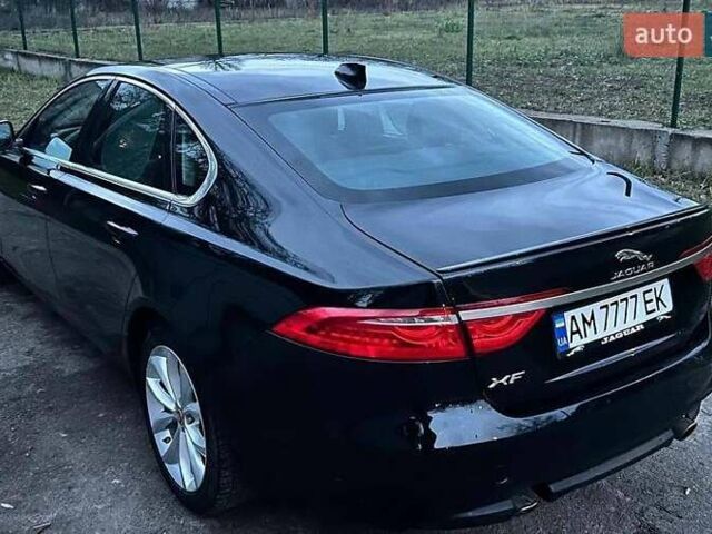Ягуар ХФ, объемом двигателя 2 л и пробегом 140 тыс. км за 20500 $, фото 5 на Automoto.ua