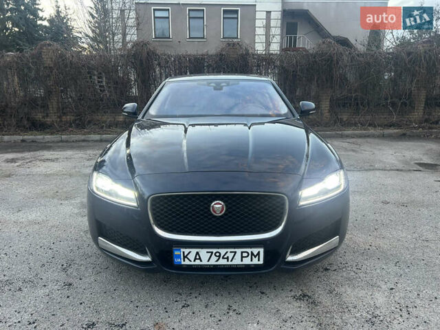 Ягуар ХФ, объемом двигателя 2 л и пробегом 104 тыс. км за 29000 $, фото 8 на Automoto.ua