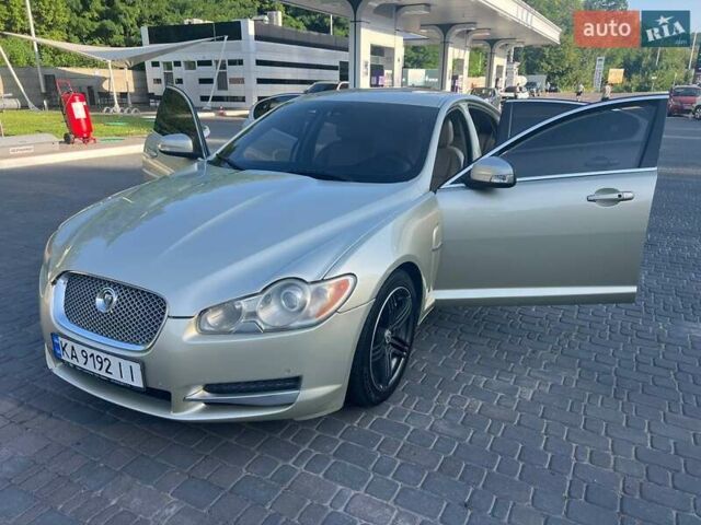 Жовтий Ягуар ХФ, об'ємом двигуна 2.97 л та пробігом 120 тис. км за 7500 $, фото 4 на Automoto.ua