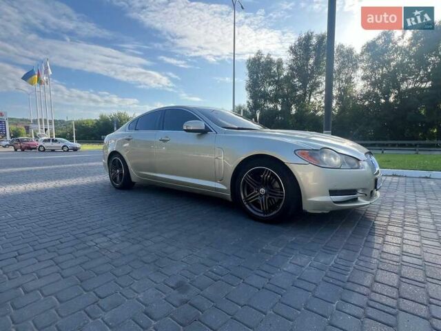 Жовтий Ягуар ХФ, об'ємом двигуна 2.97 л та пробігом 120 тис. км за 7500 $, фото 11 на Automoto.ua