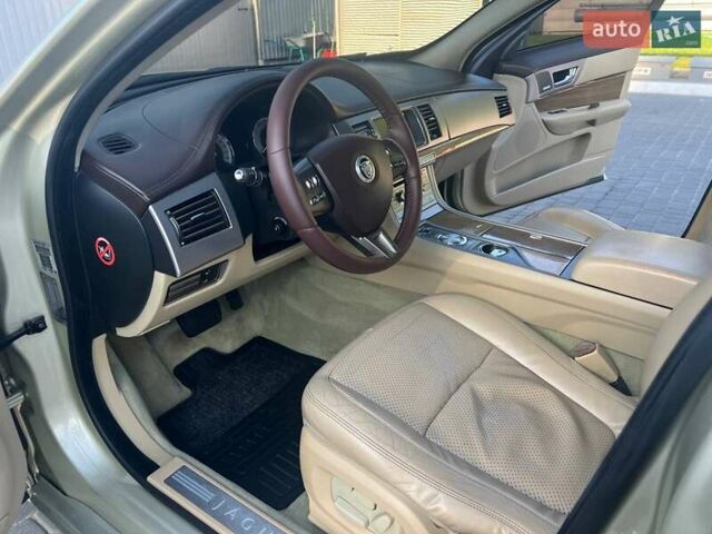 Жовтий Ягуар ХФ, об'ємом двигуна 2.97 л та пробігом 120 тис. км за 7500 $, фото 44 на Automoto.ua