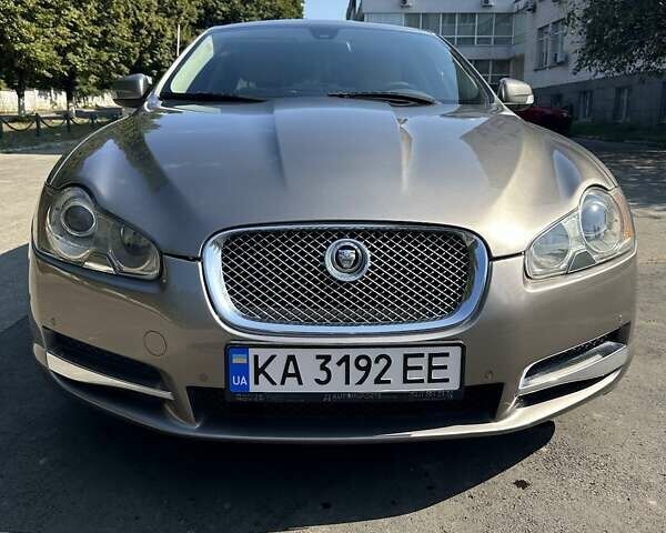 Сірий Ягуар ХФ, об'ємом двигуна 2.97 л та пробігом 262 тис. км за 9000 $, фото 15 на Automoto.ua