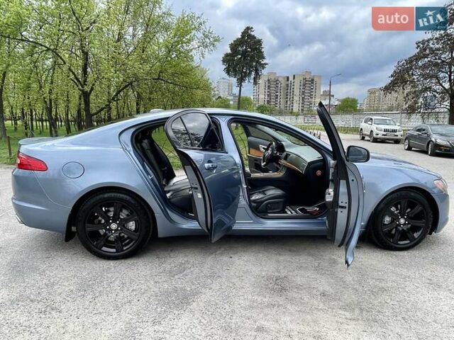 Серый Ягуар ХФ, объемом двигателя 2.97 л и пробегом 141 тыс. км за 10700 $, фото 25 на Automoto.ua