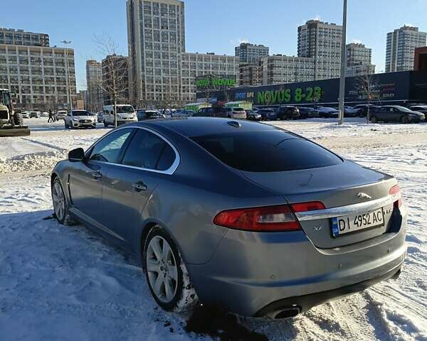 Сірий Ягуар ХФ, об'ємом двигуна 2.7 л та пробігом 243 тис. км за 9500 $, фото 2 на Automoto.ua