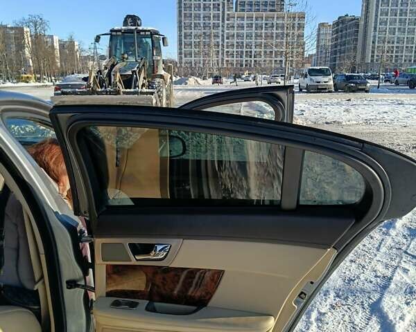 Сірий Ягуар ХФ, об'ємом двигуна 2.7 л та пробігом 243 тис. км за 9500 $, фото 18 на Automoto.ua