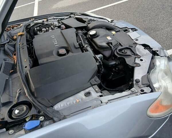 Ягуар ХФ 2009 в Киеве на Automoto.ua Серый Ягуар ХФ, объемом двигателя 2.72 л и пробегом 240 тыс. км за 10000 $, фото 10 на Automoto.ua