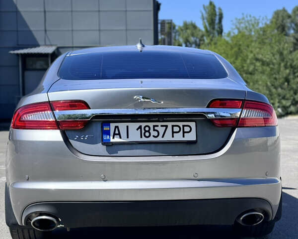 Серый Ягуар ХФ, объемом двигателя 2.97 л и пробегом 130 тыс. км за 11000 $, фото 8 на Automoto.ua