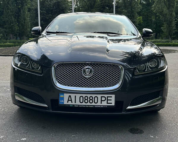 Сірий Ягуар ХФ, об'ємом двигуна 3 л та пробігом 141 тис. км за 18700 $, фото 12 на Automoto.ua