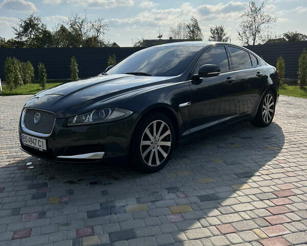 Сірий Ягуар ХФ, об'ємом двигуна 2 л та пробігом 220 тис. км за 13500 $, фото 4 на Automoto.ua
