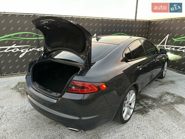 Сірий Ягуар ХФ, об'ємом двигуна 3 л та пробігом 144 тис. км за 12500 $, фото 28 на Automoto.ua