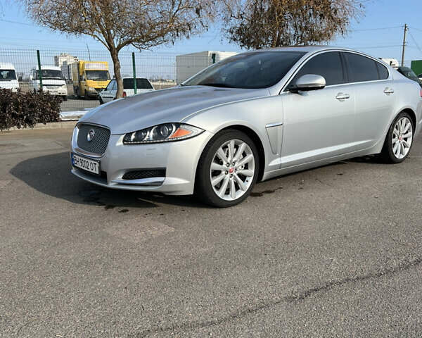 Ягуар ХФ 2014 у Одесі на Automoto.ua Сірий Ягуар ХФ, об'ємом двигуна 3 л та пробігом 178 тис. км за 11500 $, фото 3 на Automoto.ua