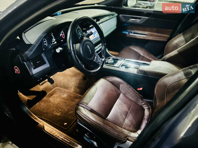 Сірий Ягуар ХФ, об'ємом двигуна 3 л та пробігом 90 тис. км за 16500 $, фото 10 на Automoto.ua