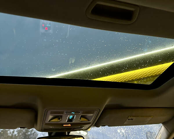 Серый Ягуар ХФ, объемом двигателя 2 л и пробегом 113 тыс. км за 12300 $, фото 17 на Automoto.ua