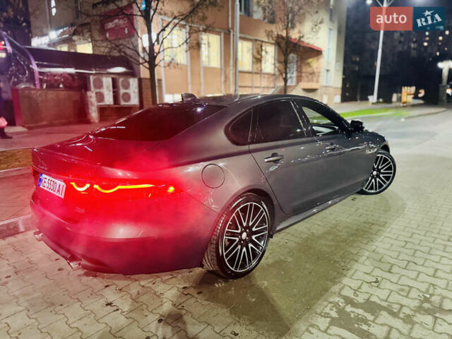 Сірий Ягуар ХФ, об'ємом двигуна 3 л та пробігом 90 тис. км за 16500 $, фото 5 на Automoto.ua