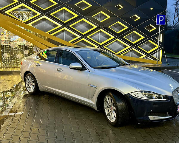 Серый Ягуар ХФ, объемом двигателя 2 л и пробегом 113 тыс. км за 12300 $, фото 4 на Automoto.ua