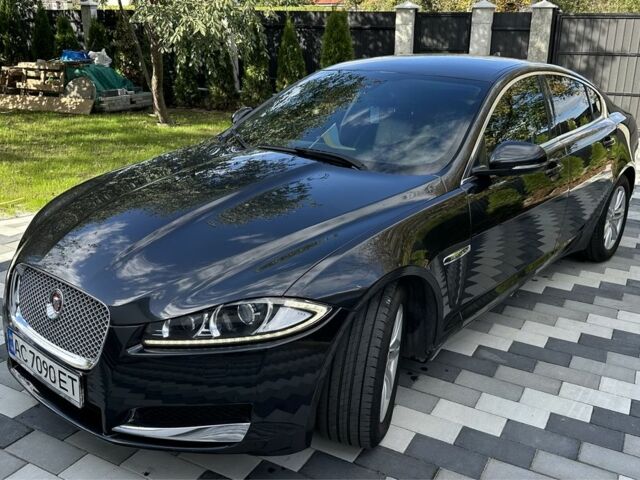 Серый Ягуар ХФ, объемом двигателя 2.2 л и пробегом 209 тыс. км за 13500 $, фото 6 на Automoto.ua