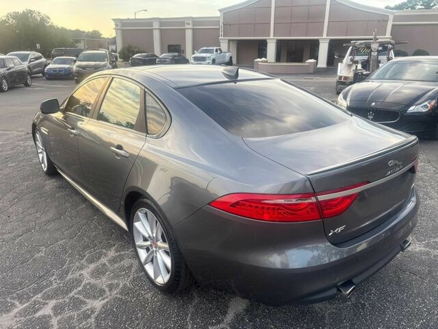 Серый Ягуар ХФ, объемом двигателя 3 л и пробегом 74 тыс. км за 9000 $, фото 6 на Automoto.ua