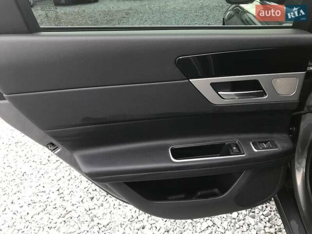 Сірий Ягуар ХФ, об'ємом двигуна 2 л та пробігом 90 тис. км за 16990 $, фото 15 на Automoto.ua