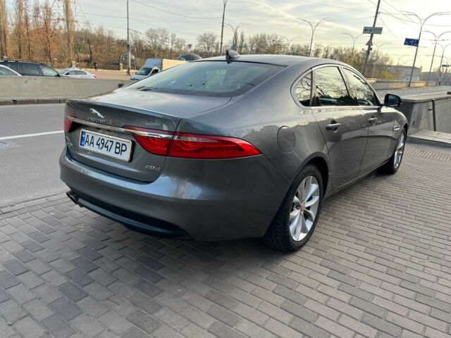 Серый Ягуар ХФ, объемом двигателя 2 л и пробегом 196 тыс. км за 11999 $, фото 4 на Automoto.ua