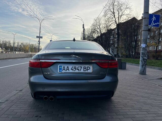 Серый Ягуар ХФ, объемом двигателя 2 л и пробегом 196 тыс. км за 11999 $, фото 5 на Automoto.ua