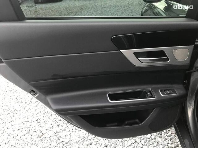 Серый Ягуар ХФ, объемом двигателя 2 л и пробегом 90 тыс. км за 16990 $, фото 17 на Automoto.ua