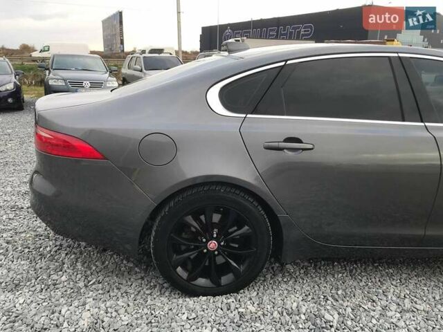 Сірий Ягуар ХФ, об'ємом двигуна 2 л та пробігом 90 тис. км за 16990 $, фото 3 на Automoto.ua