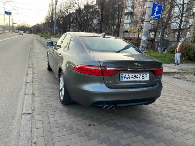 Серый Ягуар ХФ, объемом двигателя 2 л и пробегом 196 тыс. км за 11999 $, фото 6 на Automoto.ua