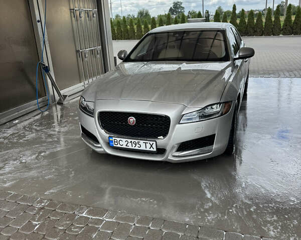 Сірий Ягуар ХФ, об'ємом двигуна 3 л та пробігом 61 тис. км за 17900 $, фото 25 на Automoto.ua