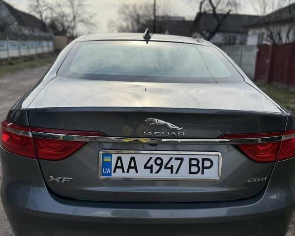 Серый Ягуар ХФ, объемом двигателя 2 л и пробегом 189 тыс. км за 12000 $, фото 2 на Automoto.ua