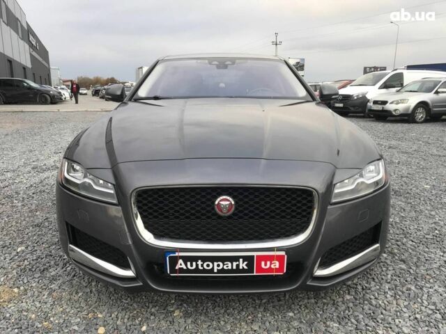 Серый Ягуар ХФ, объемом двигателя 2 л и пробегом 90 тыс. км за 16990 $, фото 1 на Automoto.ua