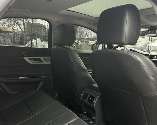 Серый Ягуар ХФ, объемом двигателя 3 л и пробегом 78 тыс. км за 18000 $, фото 10 на Automoto.ua