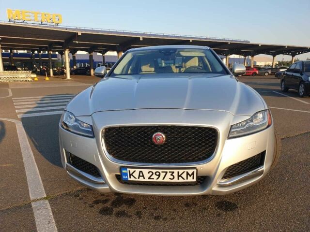 Серый Ягуар ХФ, объемом двигателя 2 л и пробегом 60 тыс. км за 20339 $, фото 8 на Automoto.ua