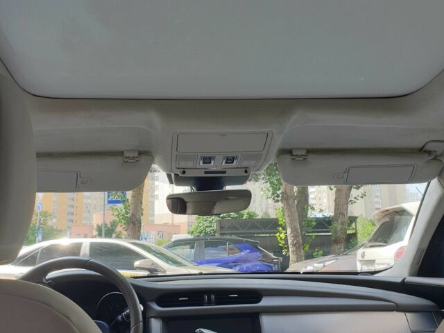 Серый Ягуар ХФ, объемом двигателя 2 л и пробегом 60 тыс. км за 20339 $, фото 13 на Automoto.ua