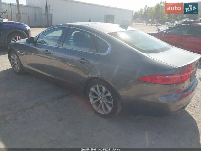 Серый Ягуар ХФ, объемом двигателя 2 л и пробегом 51 тыс. км за 2100 $, фото 1 на Automoto.ua