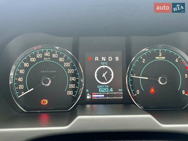 Серый Ягуар ХФ, объемом двигателя 2.18 л и пробегом 200 тыс. км за 12500 $, фото 12 на Automoto.ua