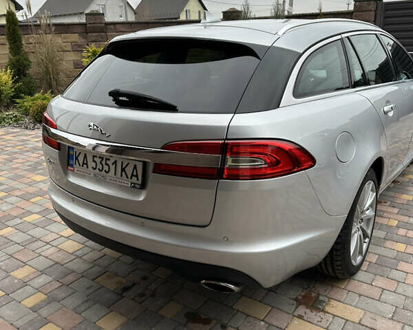 Серый Ягуар ХФ, объемом двигателя 2.18 л и пробегом 272 тыс. км за 9999 $, фото 14 на Automoto.ua