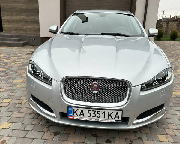 Серый Ягуар ХФ, объемом двигателя 2.18 л и пробегом 272 тыс. км за 9999 $, фото 6 на Automoto.ua